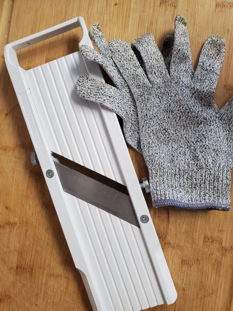 mandoline with cut resistant gloves
