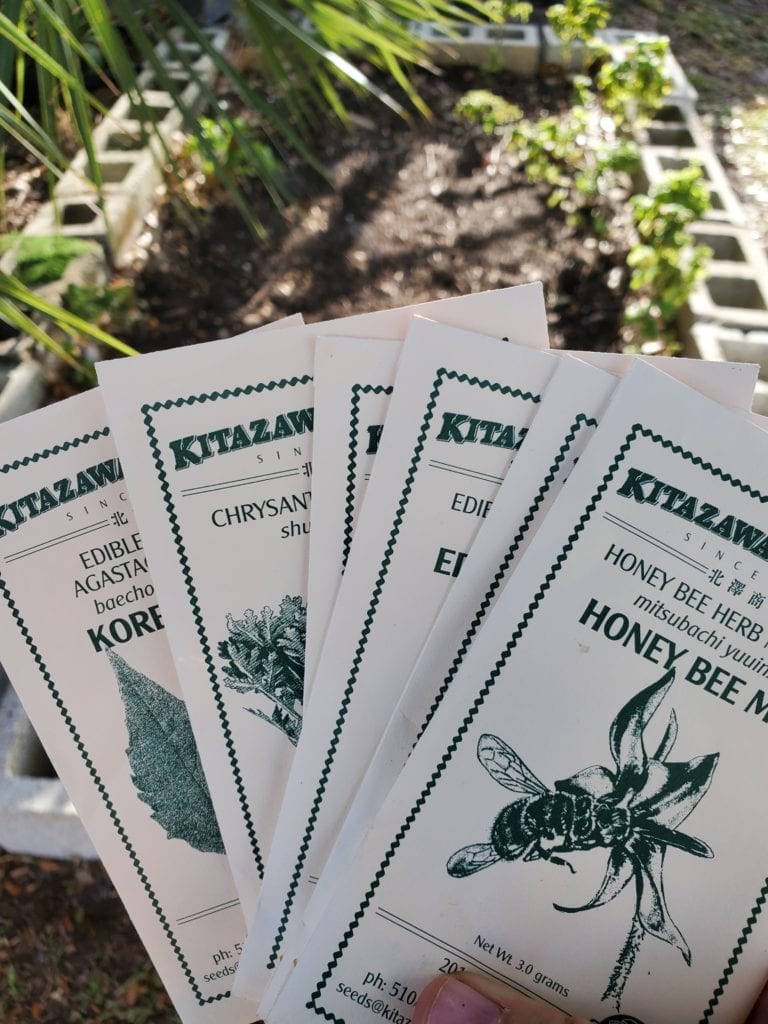 seed packets to plant a garden