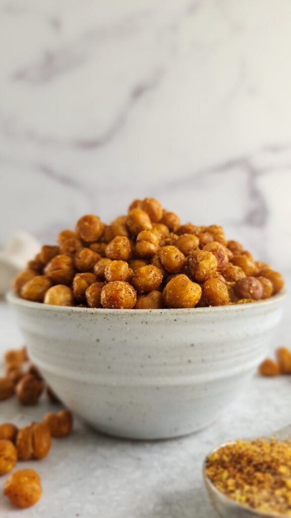 bowl of roasted chickpeas