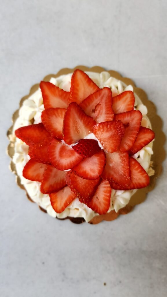 Strawberry Pavlova