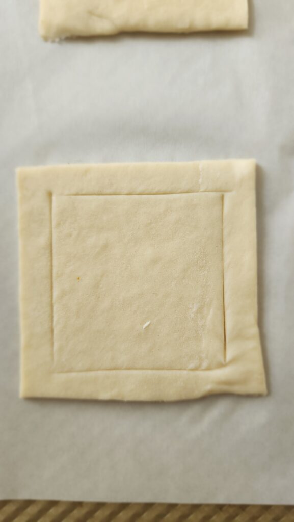 scored puff pastry for puff pastry apple tart