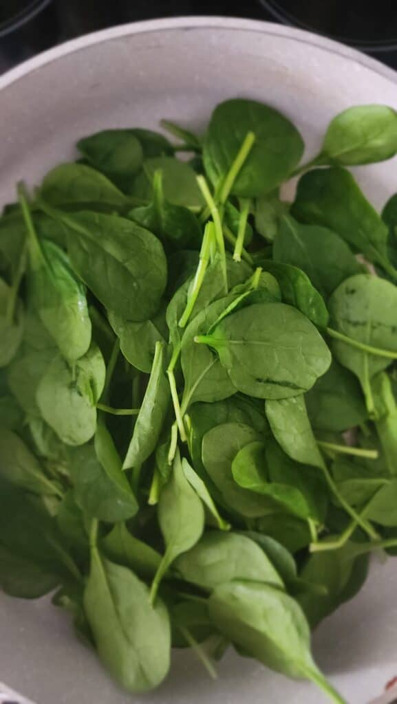 spinach as an add-in for the baked feta pasta